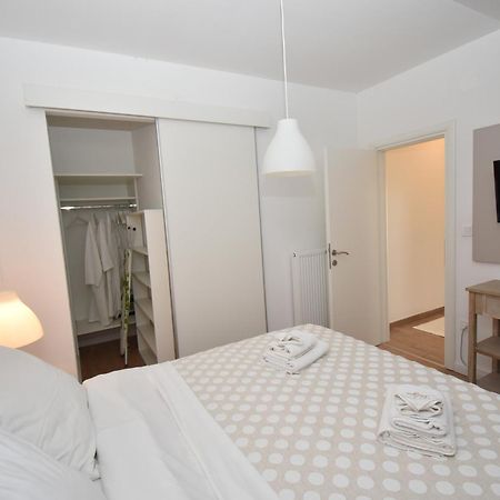 Apartmani Julija Vodice Buitenkant foto