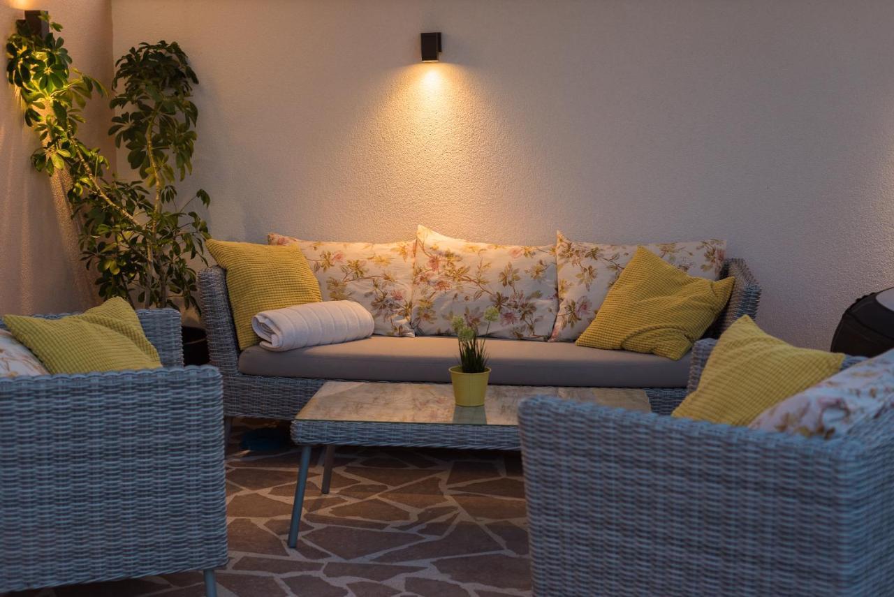 Apartmani Julija Vodice Buitenkant foto